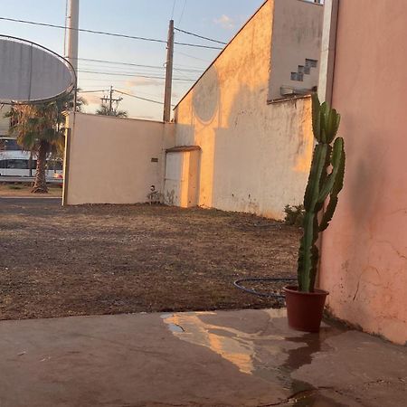 Pousada Girassol Olímpia Buitenkant foto
